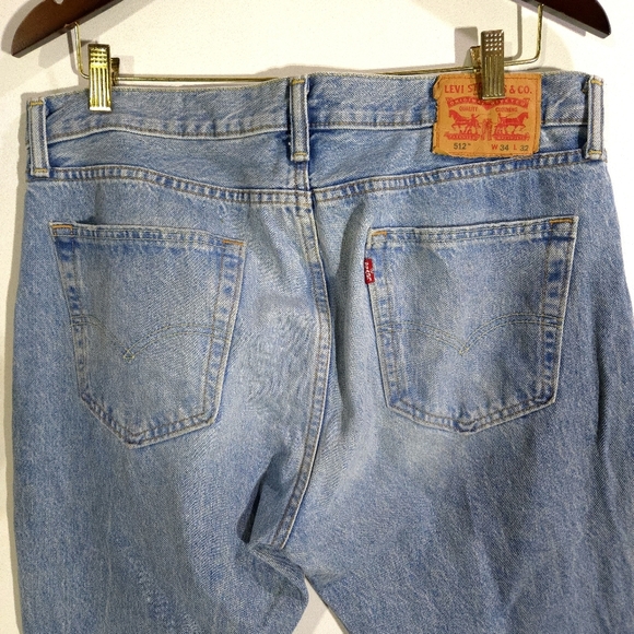 Levis | 512 Men's Light Blue Distressed Jeans - Picture 6 of 10